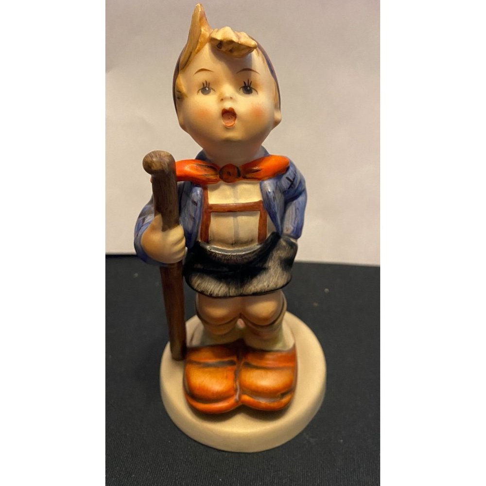Hummel Little Hiker 16/1 TMK 1 or TMK2 ??  READ - 6"Tall